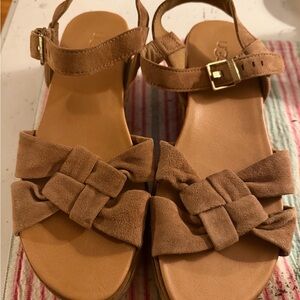 UGG Women's Brown Suede Bow Sandals